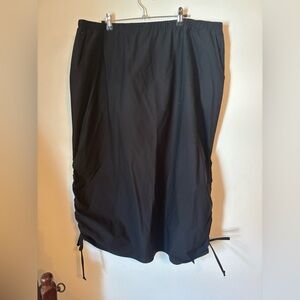 N/T Black Skirt